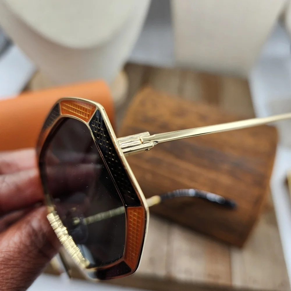 NEW! Tory Burch Shades • Green & Orange Sunglasses • Oversized Lenses